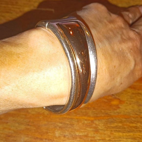 Robert Lee Morris open spring cuff bracelet - Picture 1 of 6
